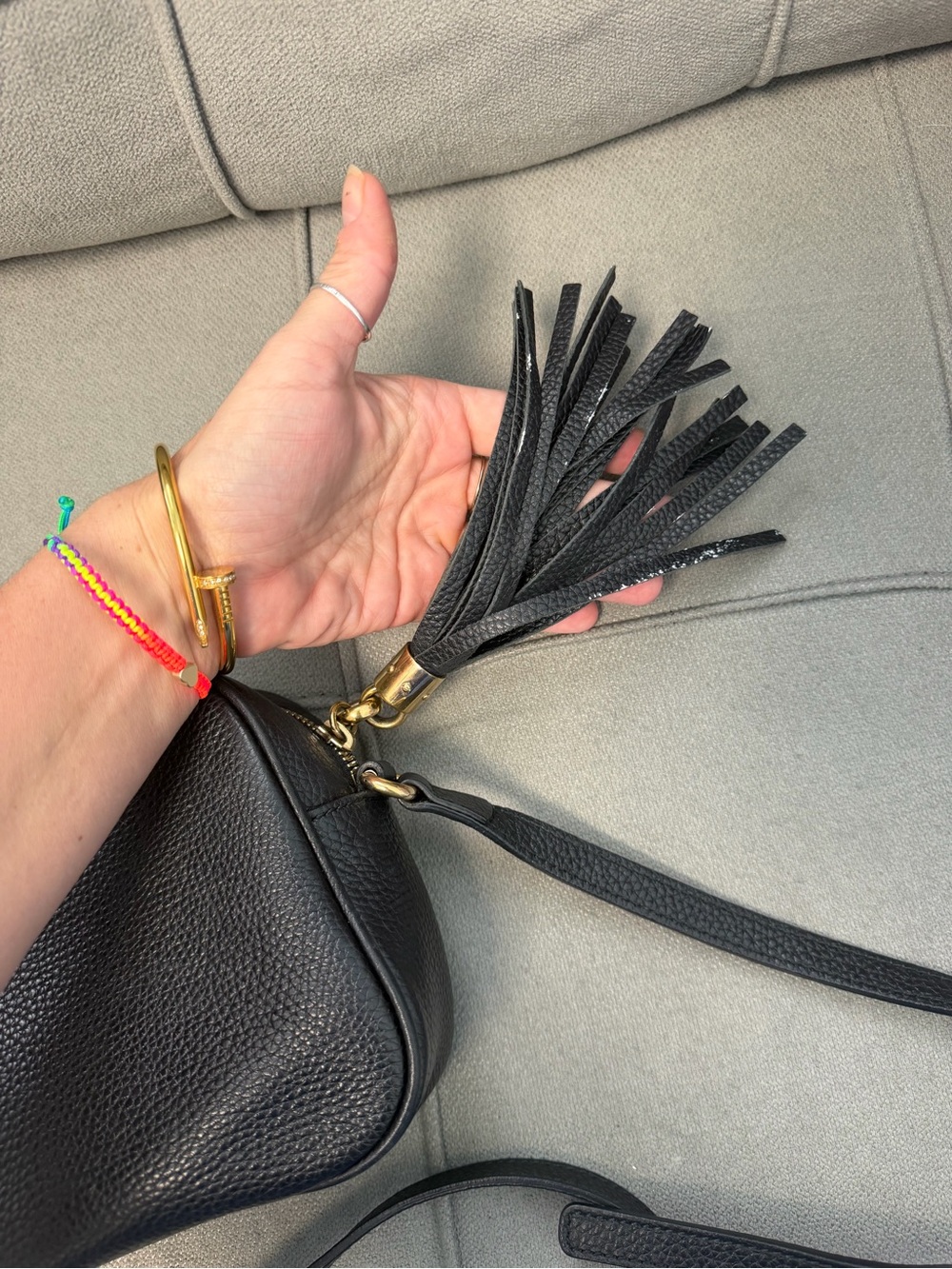 Gucci Black Pebbled Leather Crossbody with Tassel - Picture 4 of 6